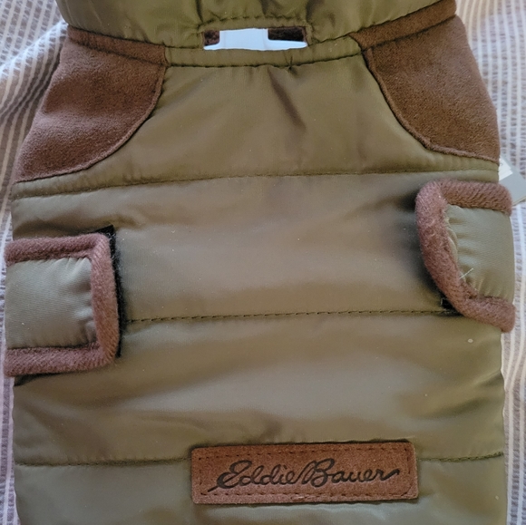Eddie Bauer Quilted Dog coat
